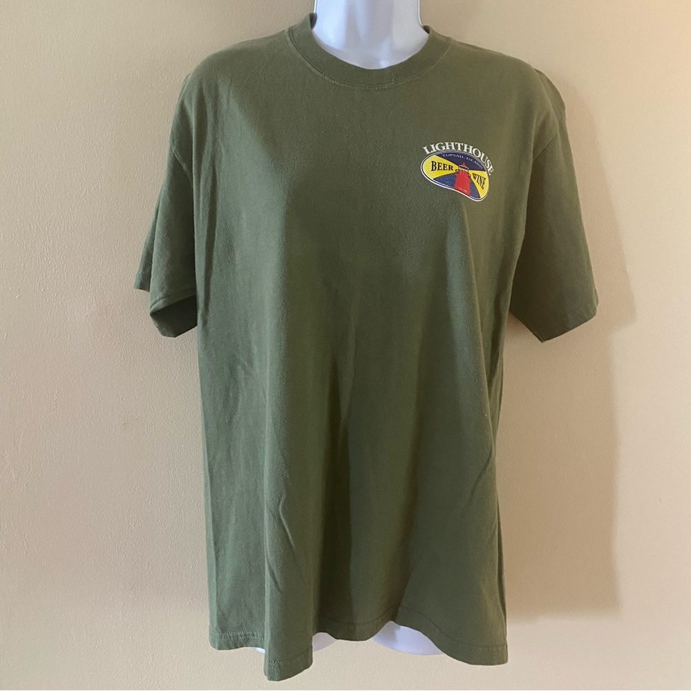 VIN Green M Medium Topsail Island Lighthouse Beer Wine Shop T-Shirt Hanes Beefy